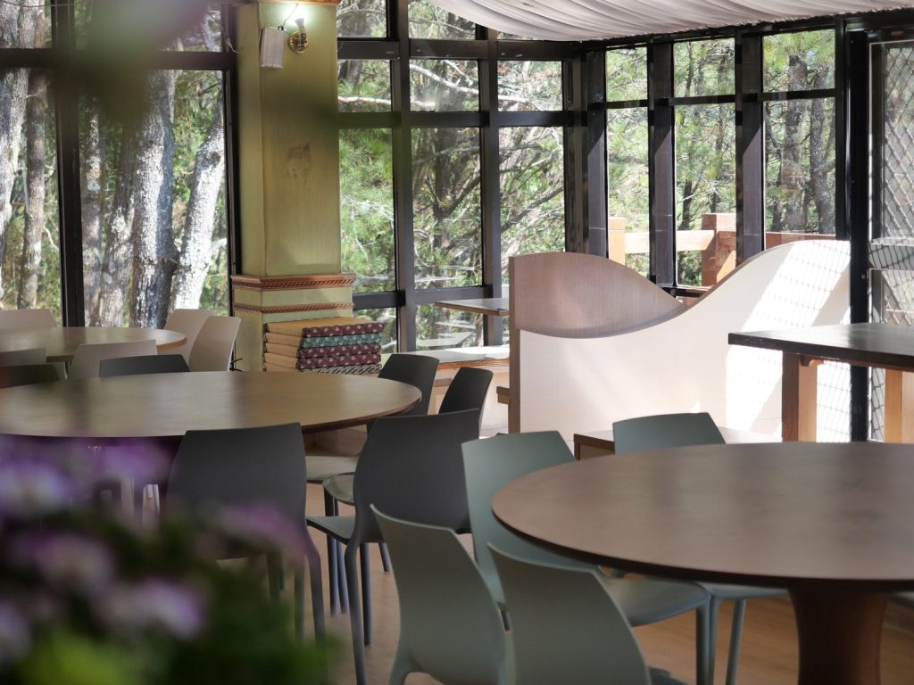 塔塔加餐廳用餐區03